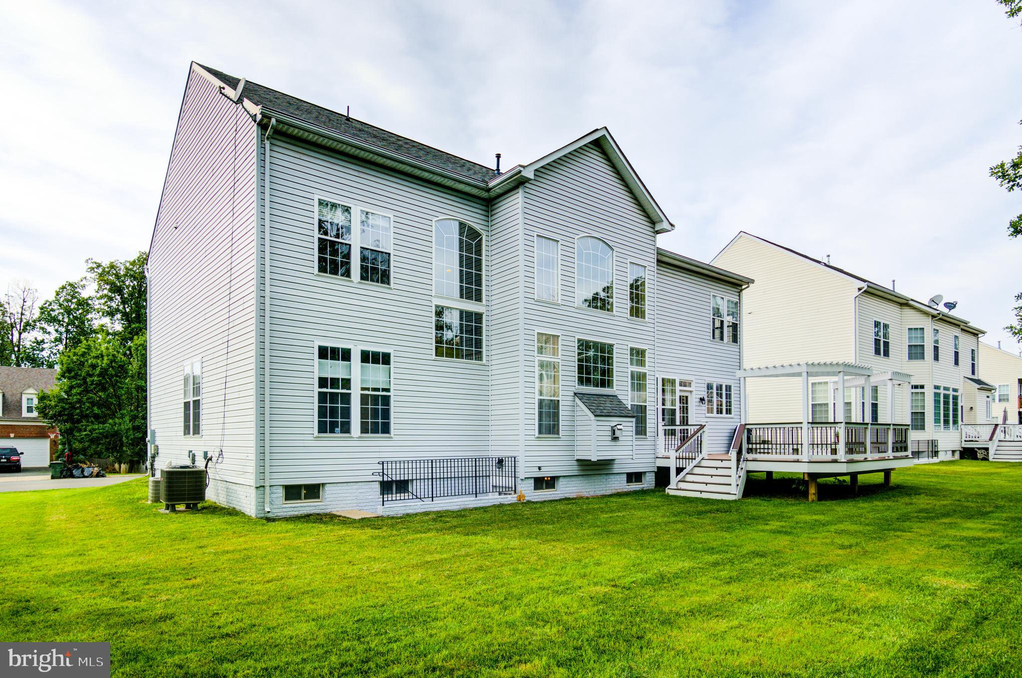 5127 Veronica Road Centreville, VA 20120 - Photo 39 of 50