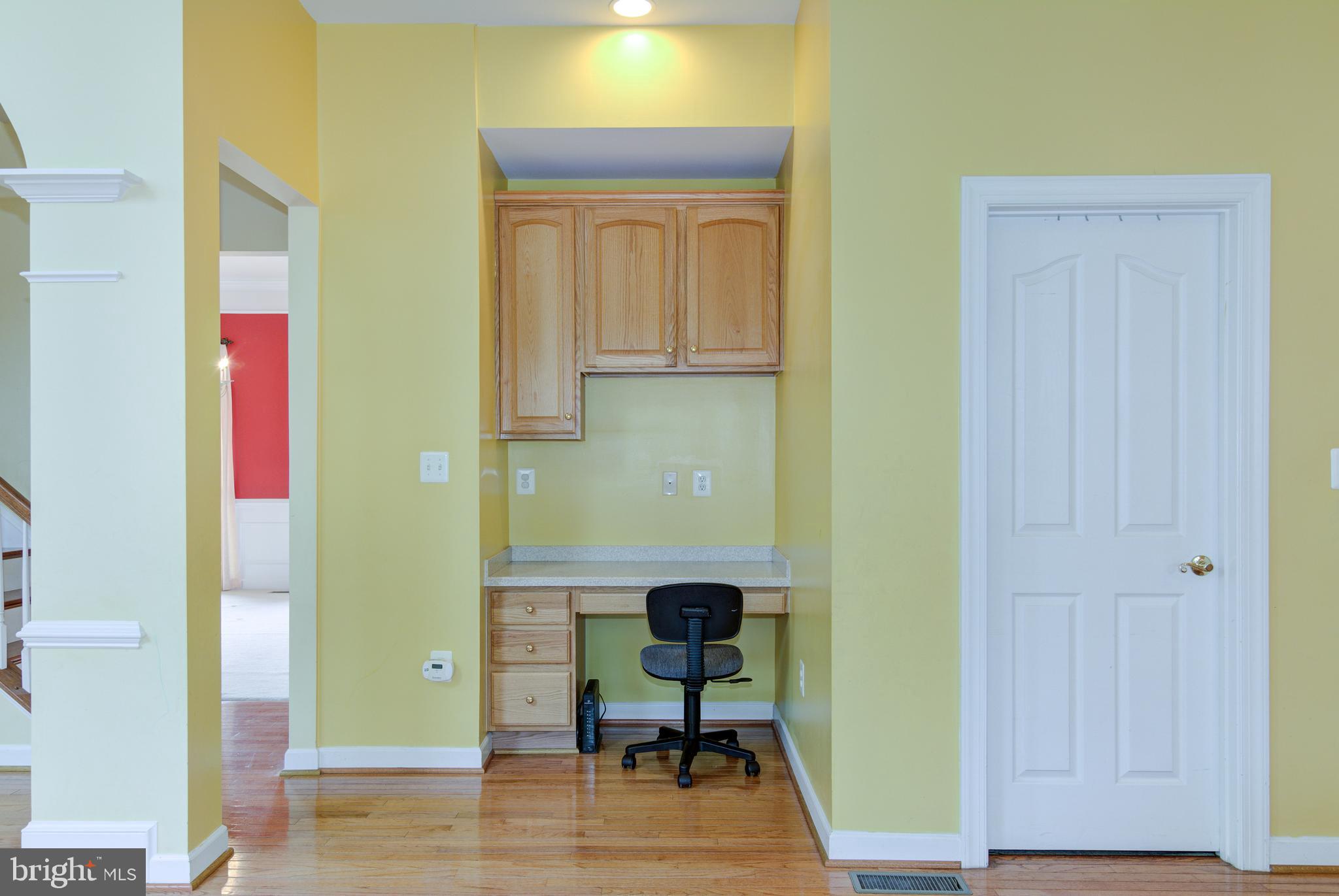 5127 Veronica Road Centreville, VA 20120 - Photo 10 of 50