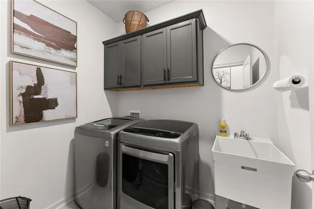 a view of a house with sitting area