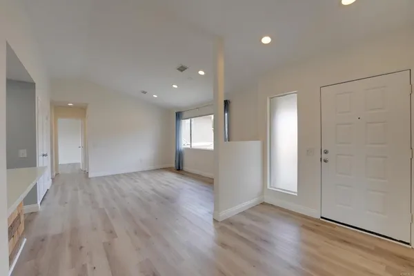$585,000 | 1354 Palomar Place, Vista, CA 92084