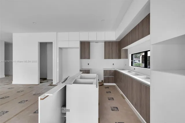 $2,149,900 | 5854 Southwest 61st Street, Miami, FL 33143