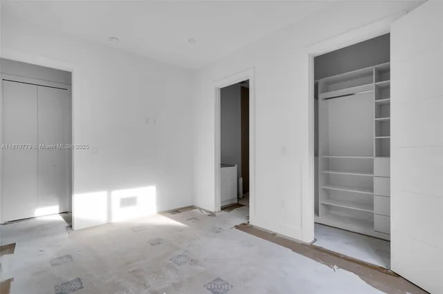 $2,149,900 | 5854 Southwest 61st Street, Miami, FL 33143