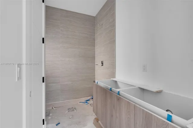 $2,149,900 | 5854 Southwest 61st Street, Miami, FL 33143