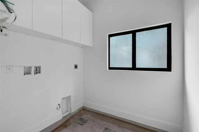 $2,149,900 | 5854 Southwest 61st Street, Miami, FL 33143