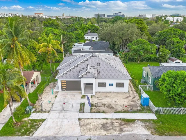 $2,149,900 | 5854 Southwest 61st Street, Miami, FL 33143