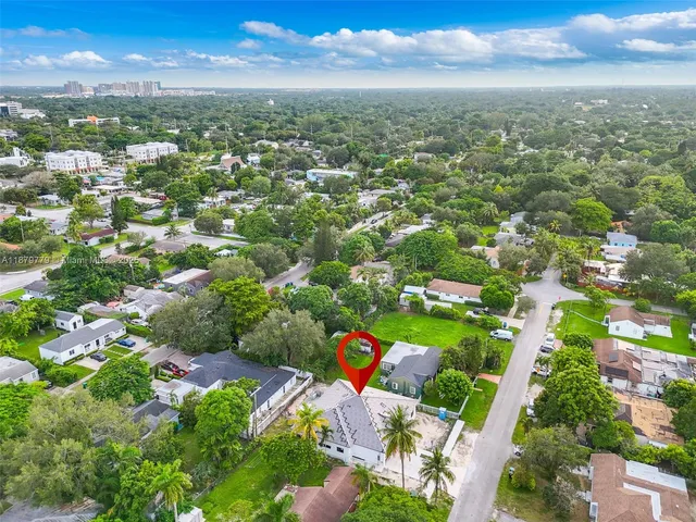 $2,149,900 | 5854 Southwest 61st Street, Miami, FL 33143