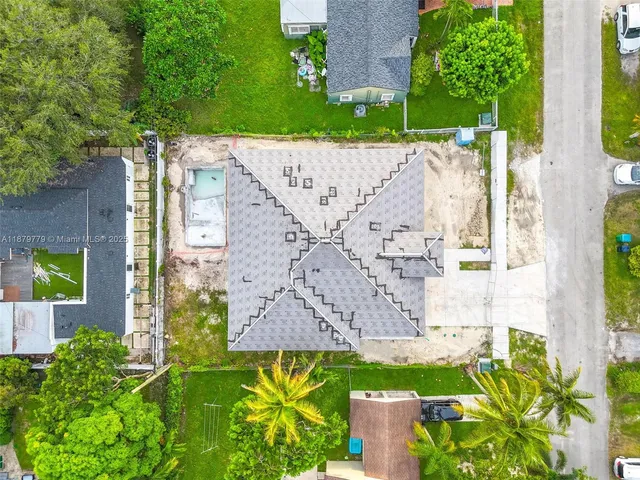 $2,149,900 | 5854 Southwest 61st Street, Miami, FL 33143