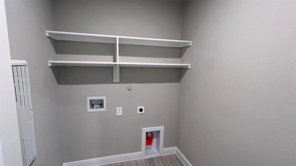 125 Medina Lane Rhome, TX 76078 - Photo 14 of 21 a view of an empty room