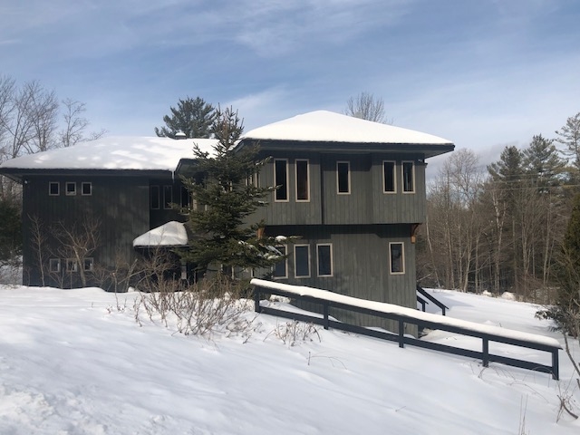 20 Old Rte 30 Winhall, VT 05340 - Photo 3 of 18