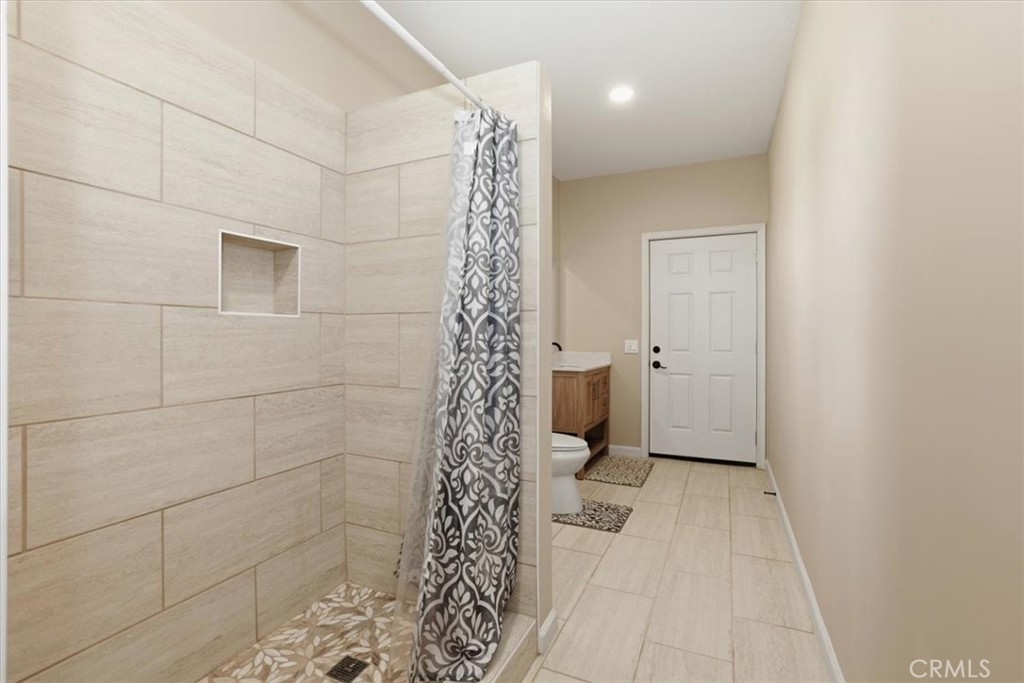 16795 Eagle Peak Road Riverside, CA 92504 - Photo 67 of 74 Outdoor Shower