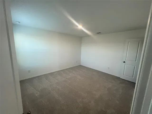 $1,995 | 401 Dragonfly Park, Hutto, TX 78634