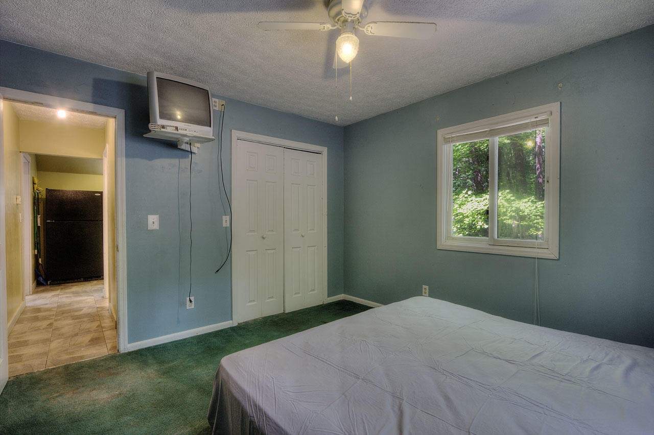 1659 South Mountain View Road Sevierville, TN 37876 - Photo 9 of 36 Gallery Image 9