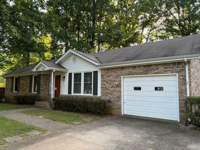 $1,495 | 171 West Regent Drive, Clarksville, TN 37043