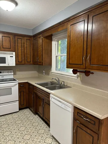 $1,495 | 171 West Regent Drive, Clarksville, TN 37043