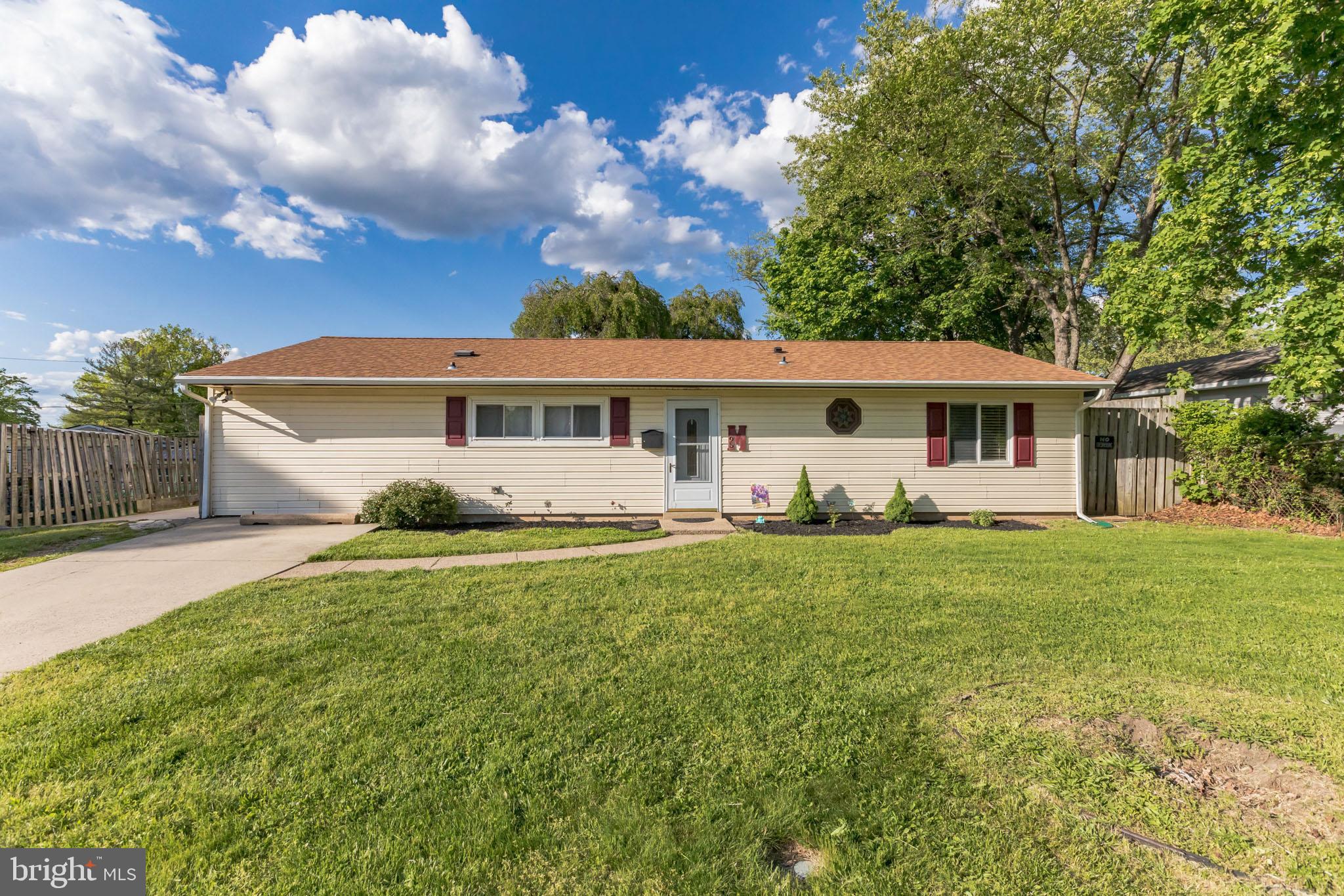 95 Idlewild Road Levittown, PA 19057 - Photo 1 of 16 Gallery Image 1