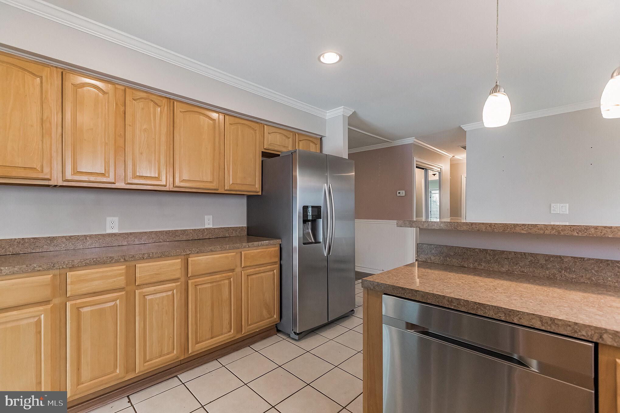 95 Idlewild Road Levittown, PA 19057 - Photo 3 of 16 Gallery Image 3
