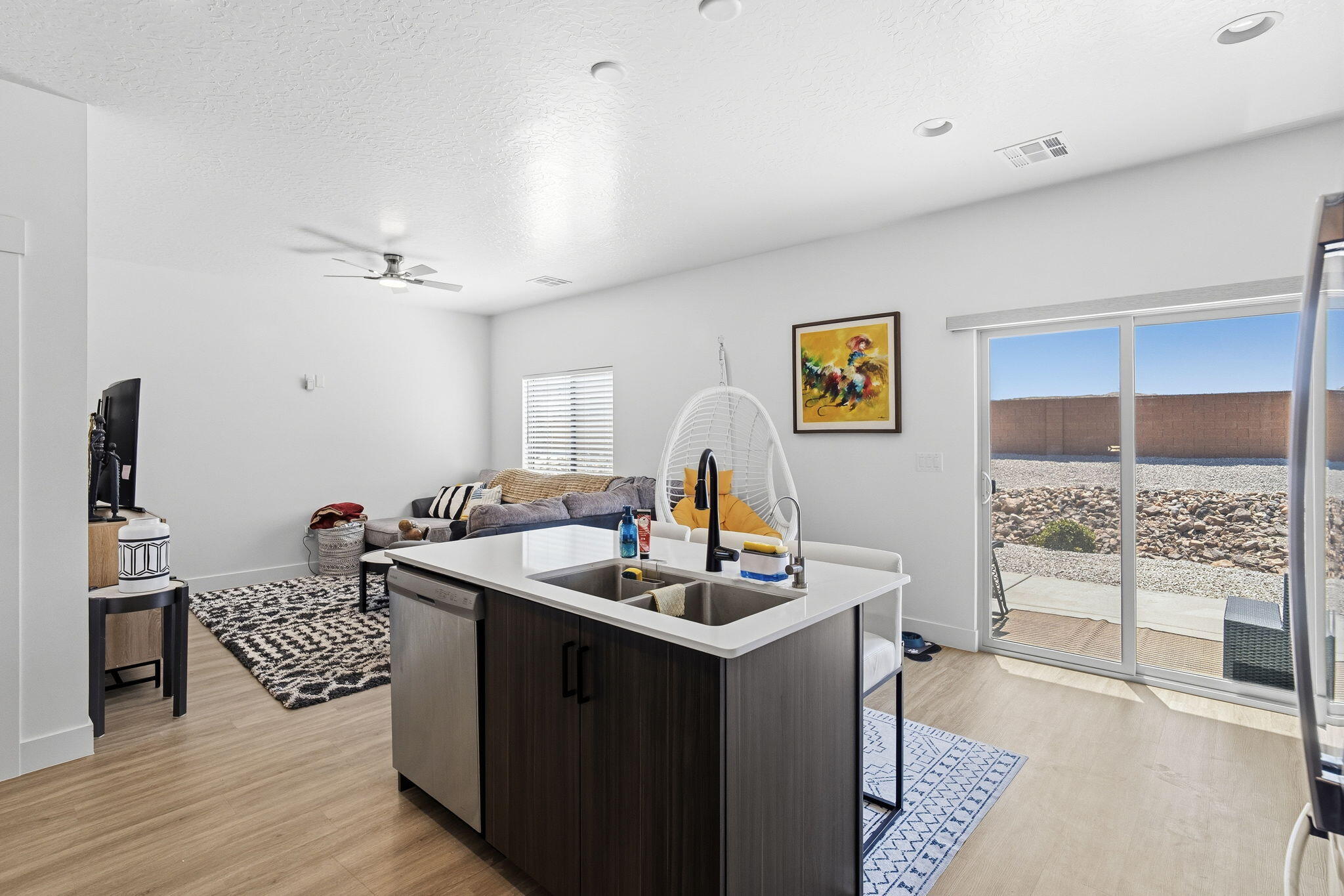 5646 South Aaron Lane St. George, UT 84790 - Photo 11 of 31 16-web-or-mls-DSC05059