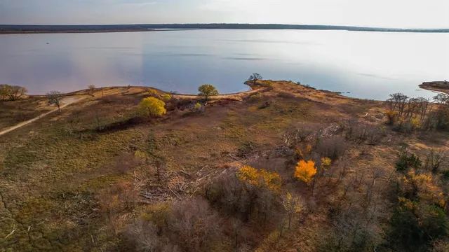 a view of a lake from a yard