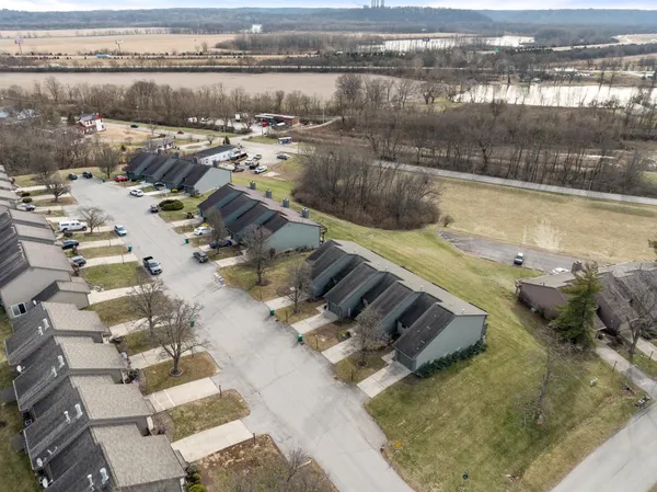 $240,000 | 991 Marcia Court, Lawrenceburg, IN 47025