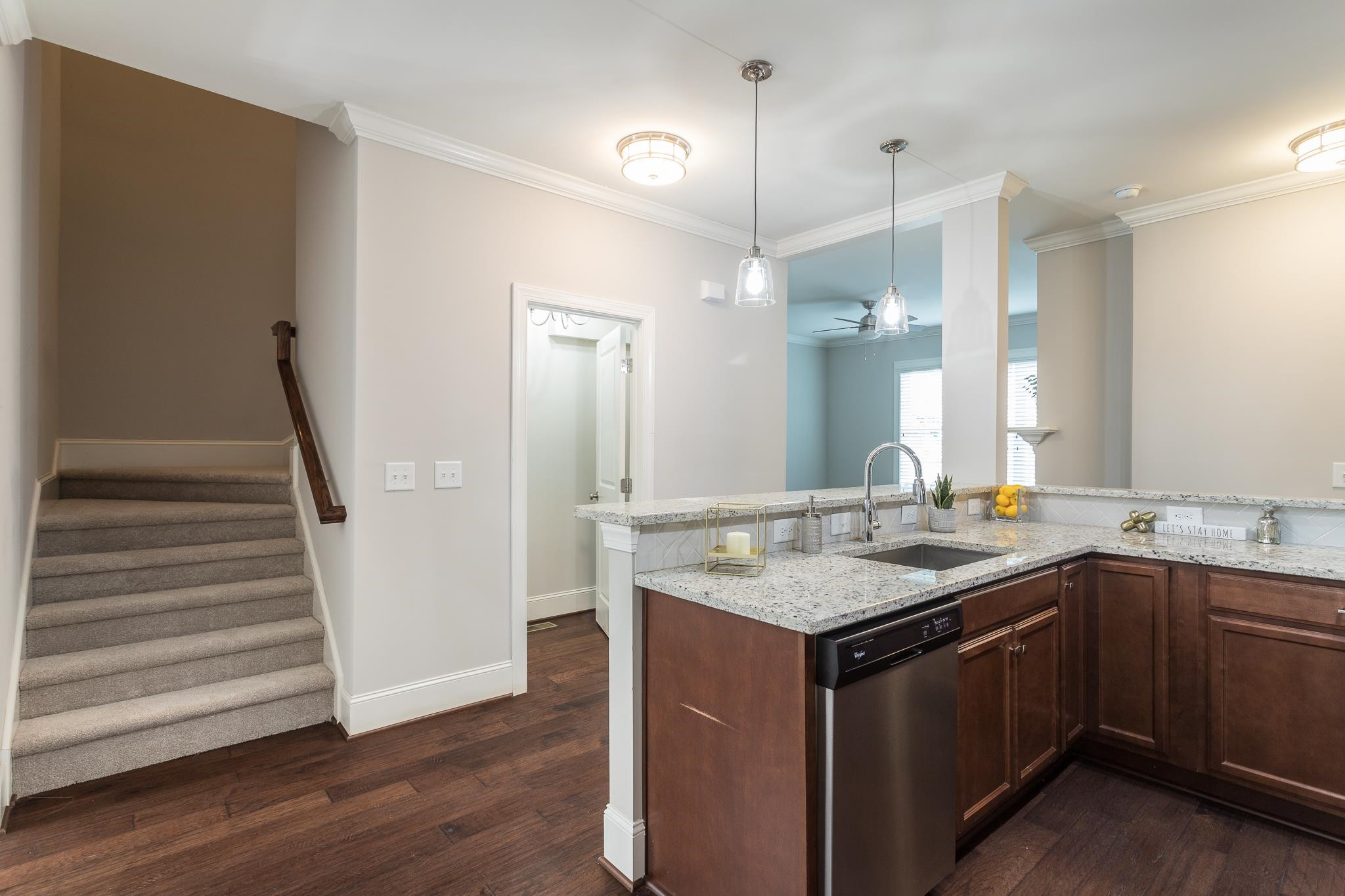 2825 Plumfield Place Raleigh, NC 27607 - Photo 7 of 19 Photo 7