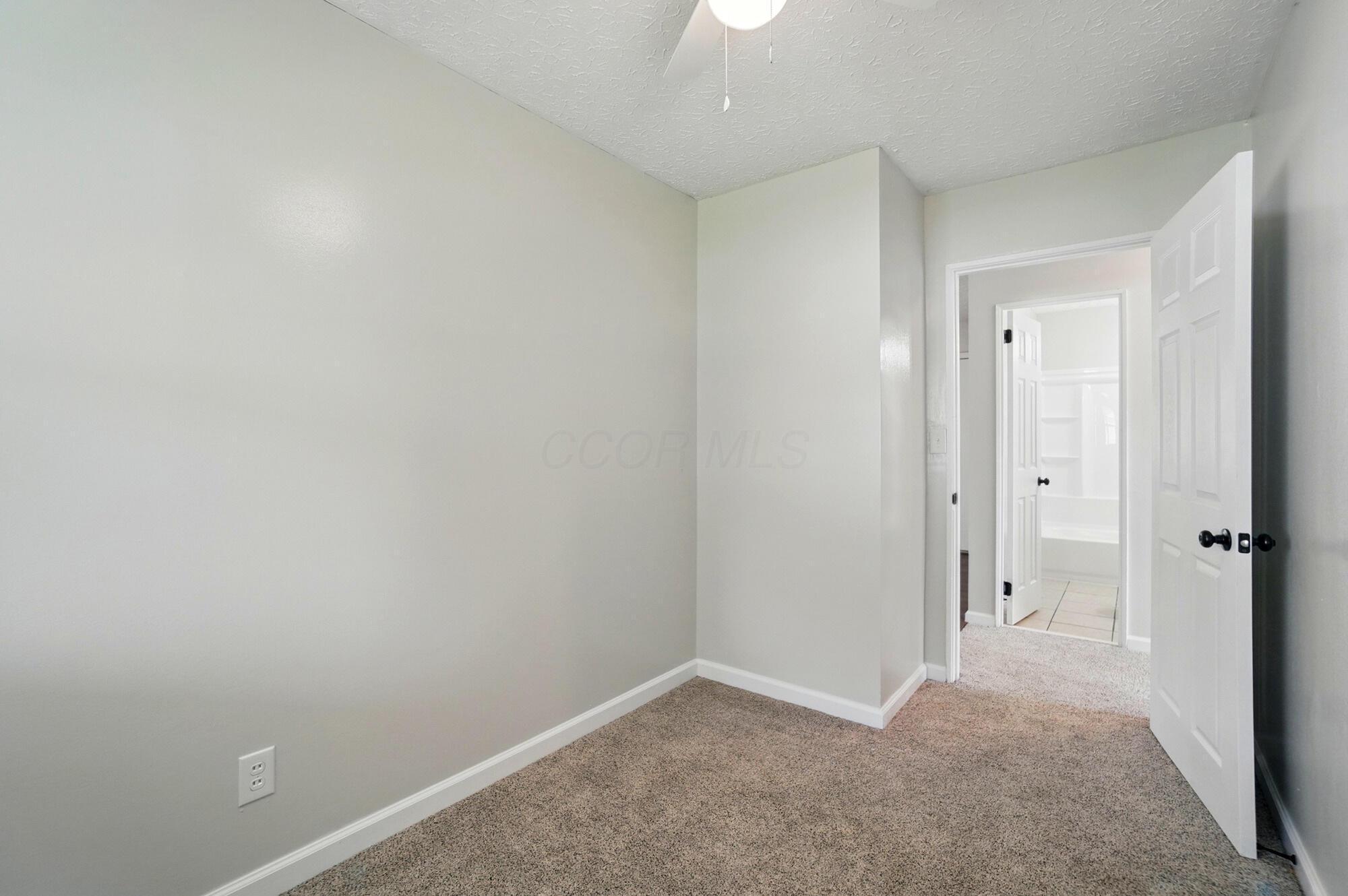 4561 St Rita Lane Columbus, OH 43213 - Photo 19 of 34 Bedroom 1