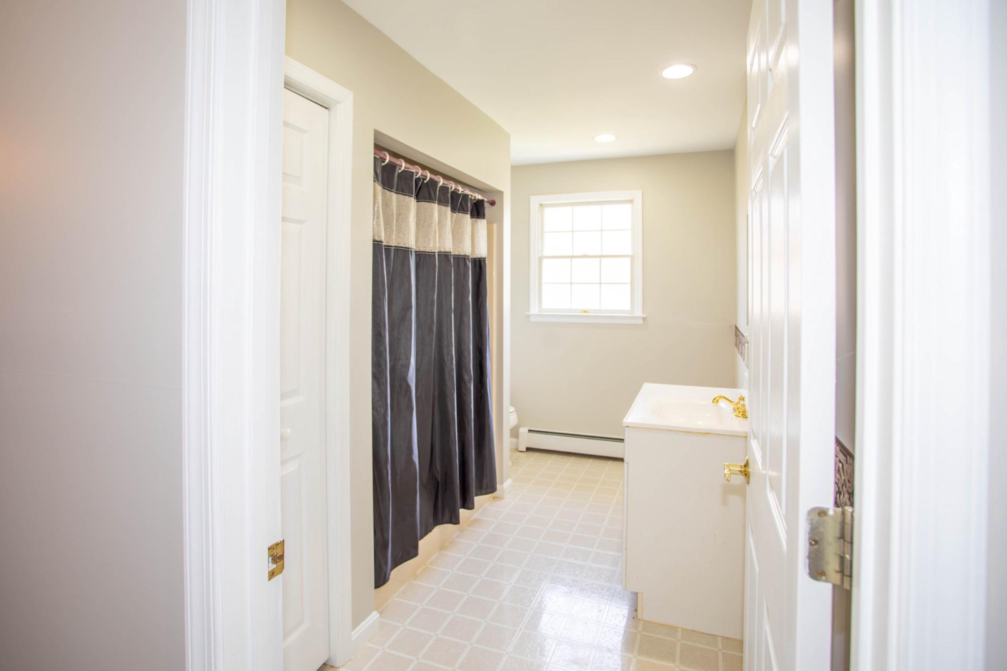 161 Coyote Run Mathias, WV 26812 - Photo 58 of 88 Upper level hall bath.