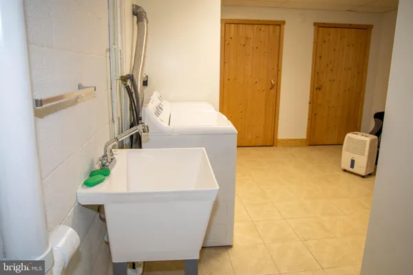 $549,500 | 161 Coyote Run, Mathias, WV 26812