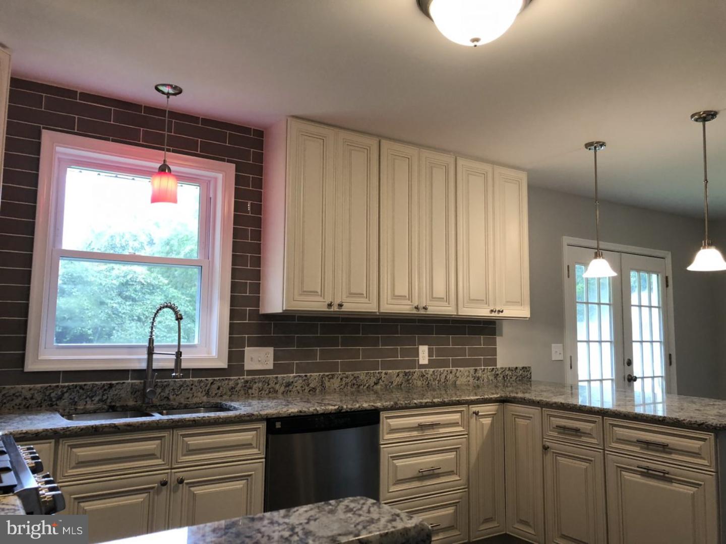 507 Garrick Road Hockessin, DE 19707 - Photo 5 of 24 Gallery Image 5