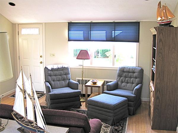 9 Cabot Road Danvers, MA 01923 - Photo 3 of 17 Gallery Image 3