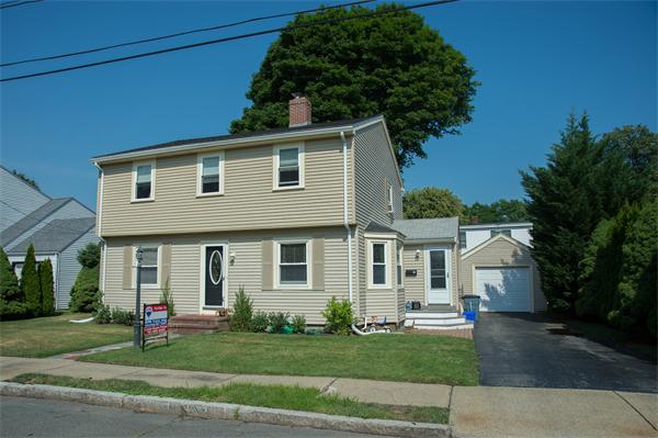 12 Riverbank Road Salem, MA 01970 - Photo 1 of 24 Gallery Image 1