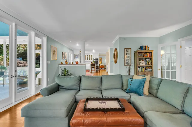 $1,100,000 | 214 Nortontown Road, Guilford, CT 06437