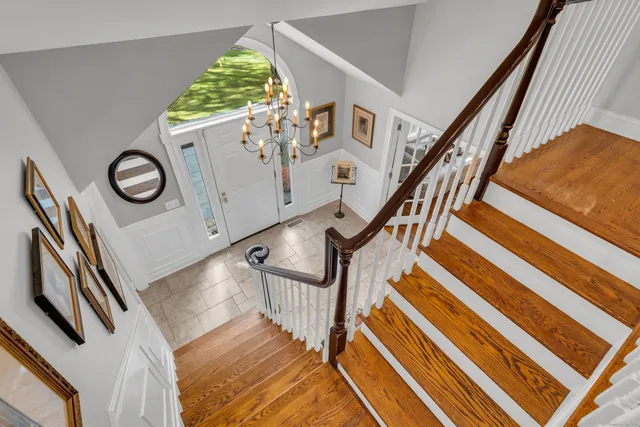 $1,100,000 | 214 Nortontown Road, Guilford, CT 06437