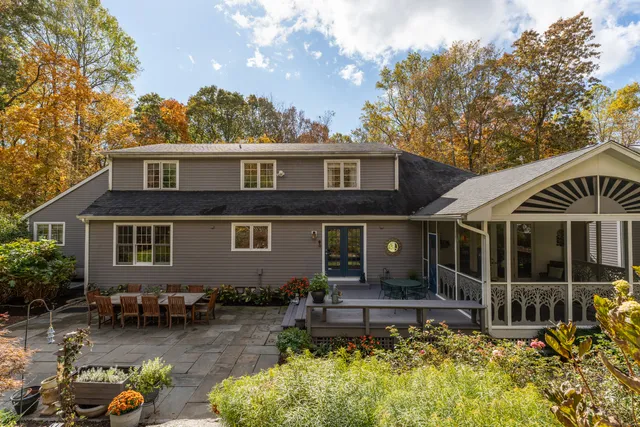 $1,100,000 | 214 Nortontown Road, Guilford, CT 06437