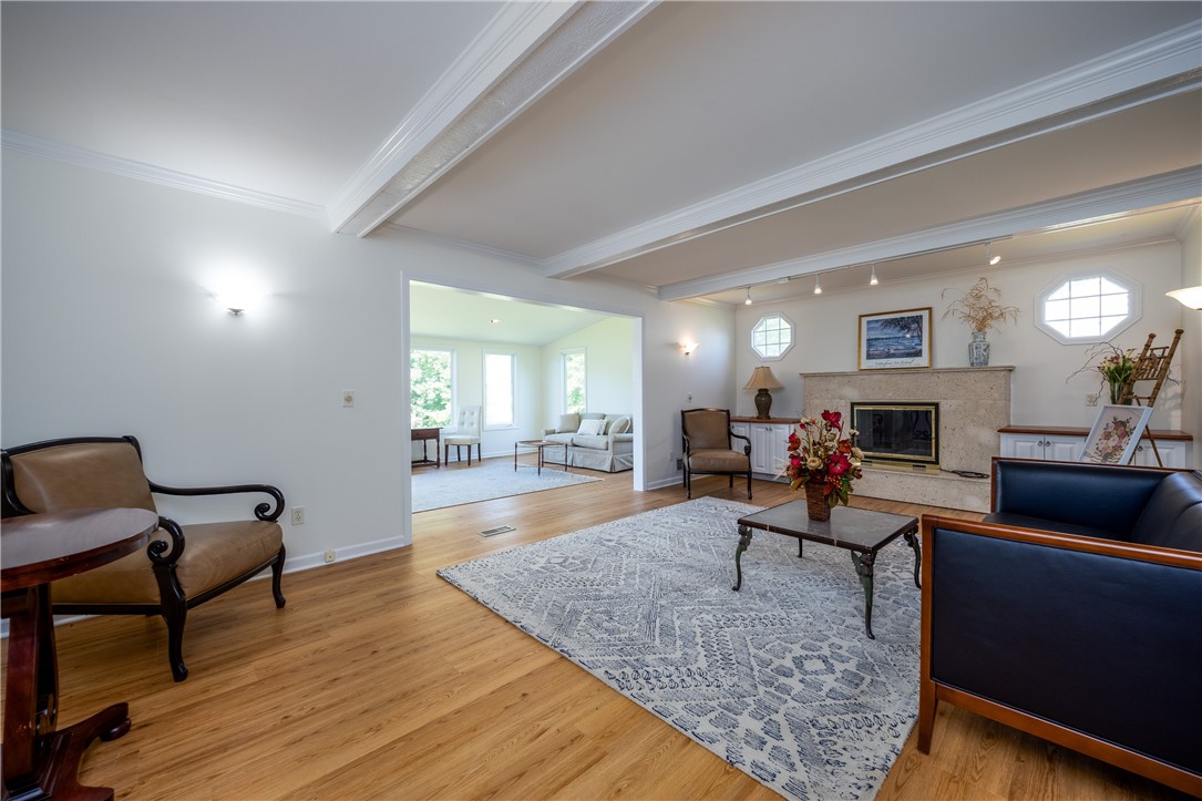 460 Stone Road Pittsford, NY 14534 - Photo 9 of 46