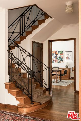 $2,999,000 | 4916 Finley Avenue, Los Angeles, CA 90027