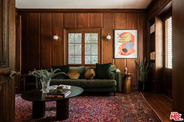 $2,999,000 | 4916 Finley Avenue, Los Angeles, CA 90027