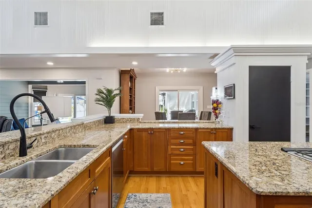 $899,000 | 954 North Texas Avenue, Orlando, FL 32804