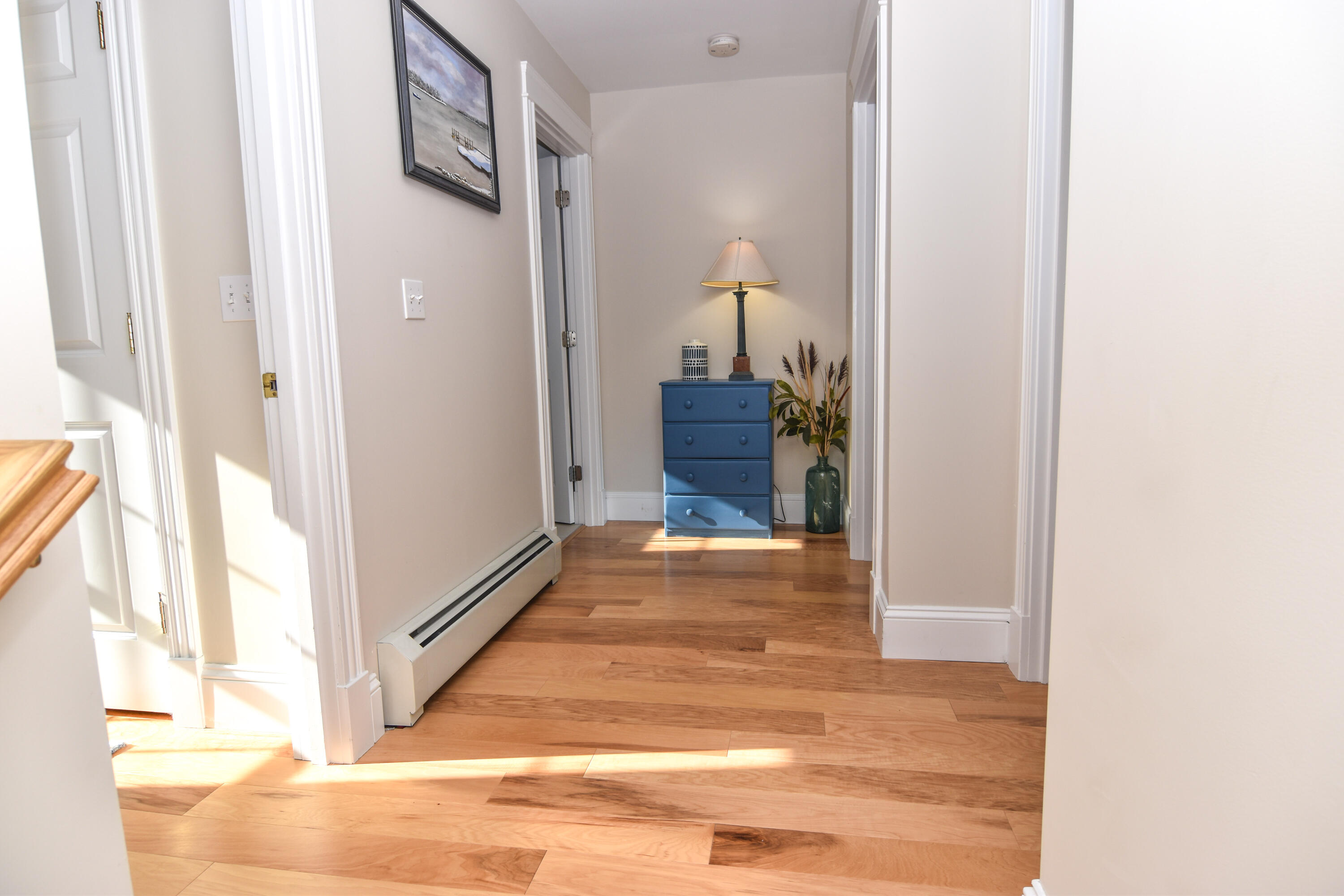 180 Ridge Road, Unit 25 Portland, ME 04103 - Photo 23 of 36 2nd Floor Landing/Hallway