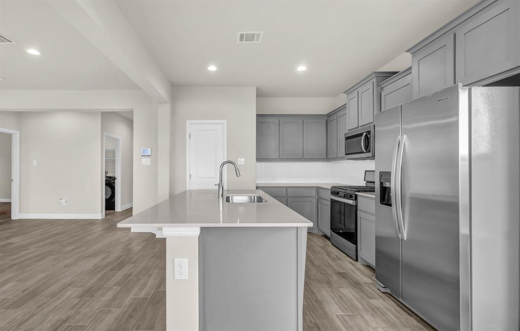 2328 Briscoe Rnch Drive Weatherford, TX 76087 - Photo 13 of 36