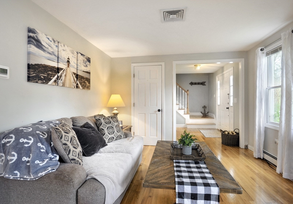 29 Newcombs Mill Road Kingston, MA 02364 - Photo 11 of 42 Gallery Image 11
