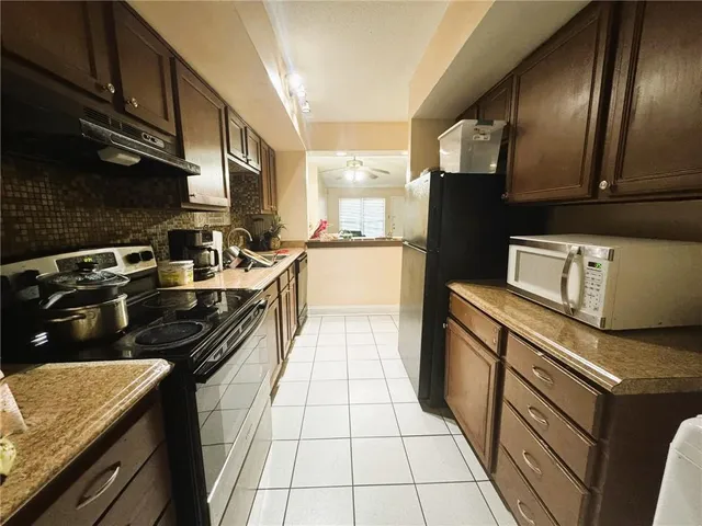 $79,500 | 6320 Riverside Drive, Unit 221, Metairie, LA 70003