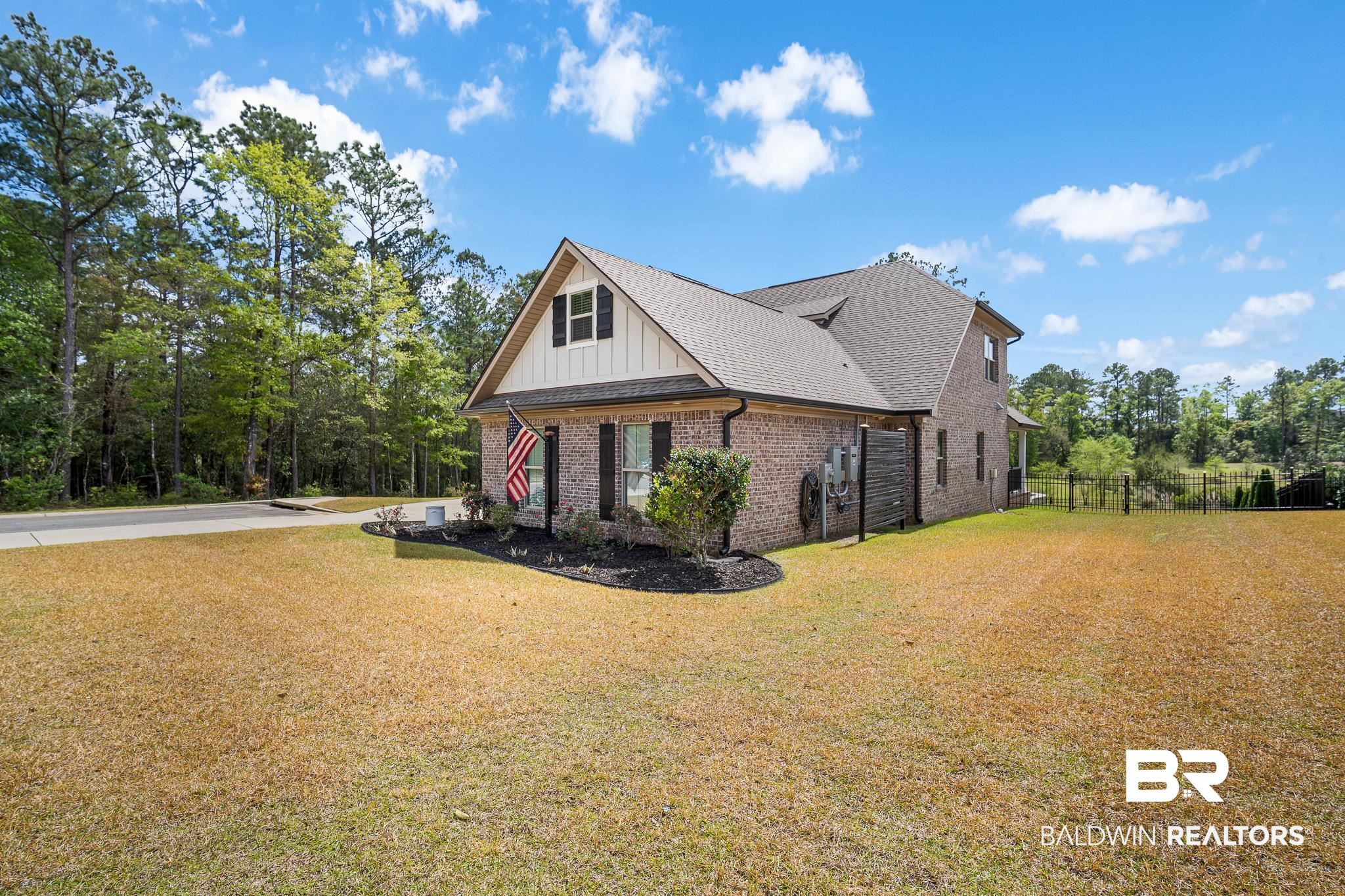 8664 Danube Court Daphne, AL 36526 - Photo 36 of 50 Side View of Home