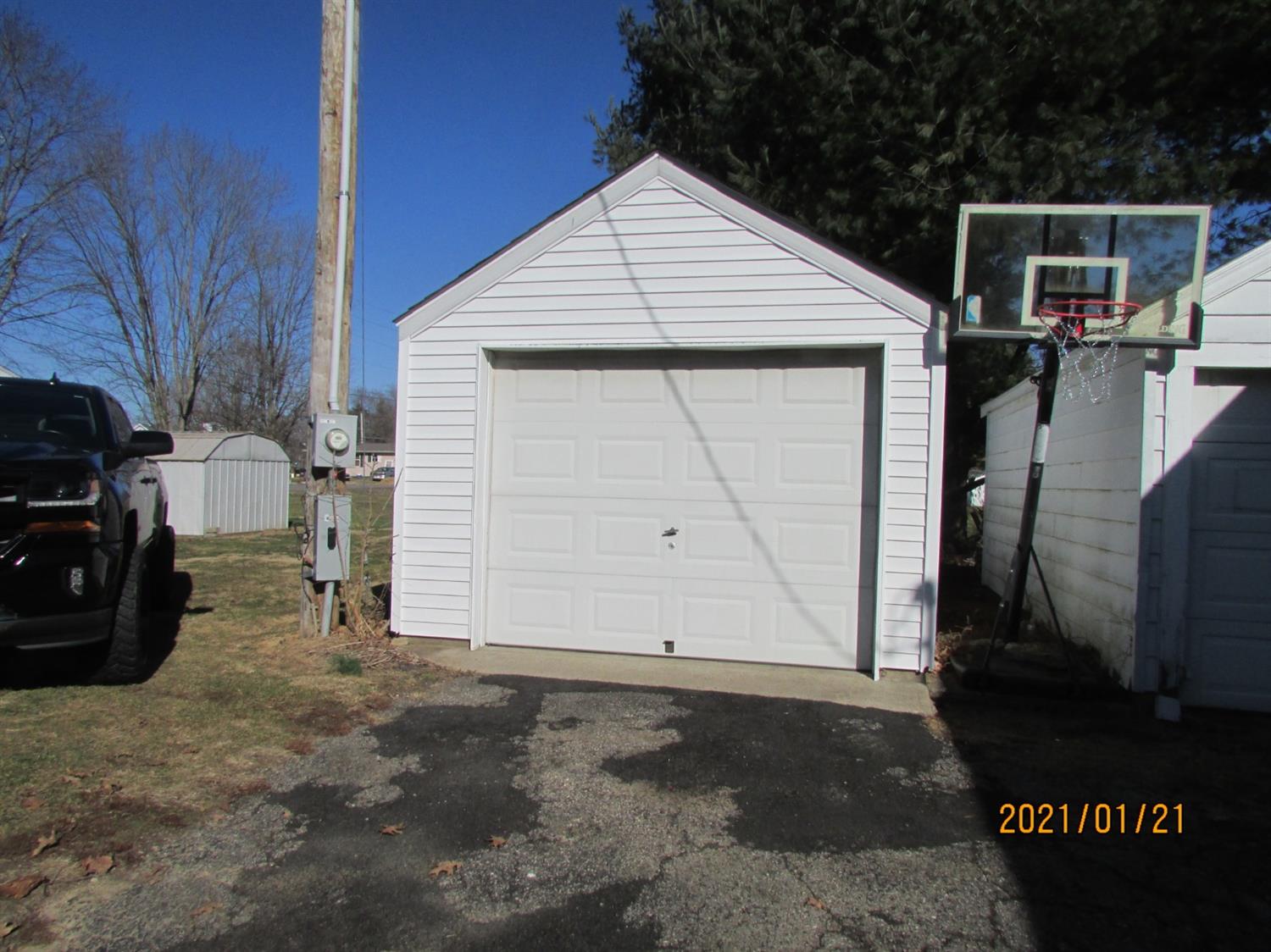 628 Fourth Street Rising Sun, IN 47040 - Photo 3 of 24