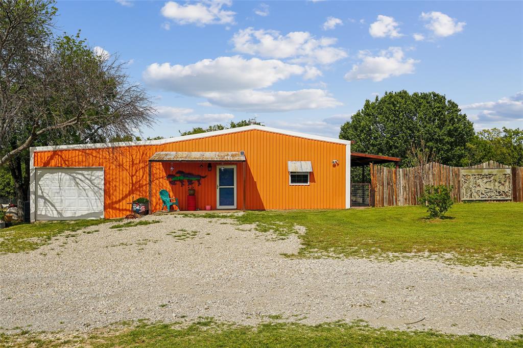 1406 North Johnson Loop Montague, TX 76251 - Photo 33 of 40