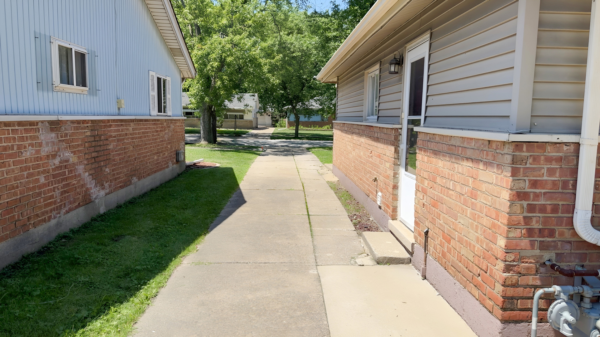 17331 Community Street Lansing, IL 60438 - Photo 20 of 21 Gallery Image 20