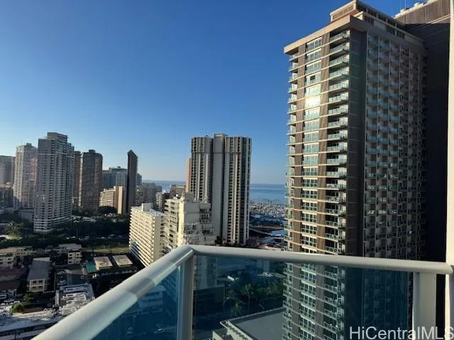 $3,750 | 1631 Kapiolani Boulevard, Unit 2407, Honolulu, HI 96814