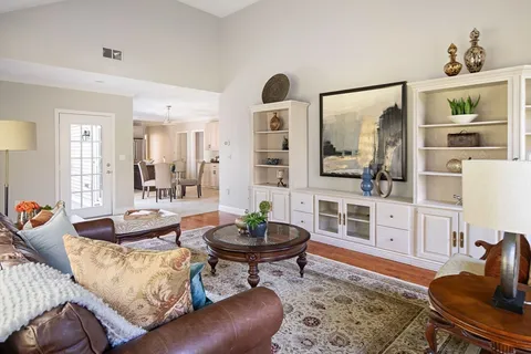 $1,349,000 | 11 Rose Farm Lane, Woburn, MA 01801