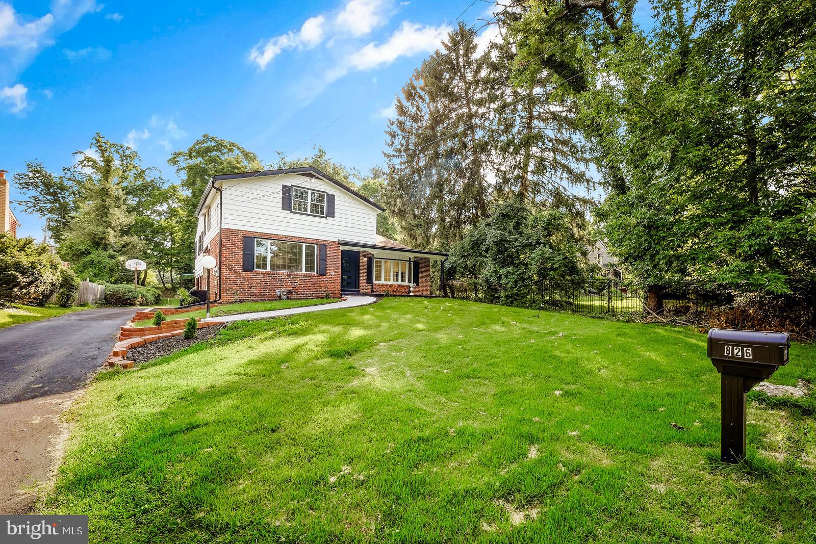 826 Pardee Lane Wyncote, PA 19095 - Photo 2 of 54