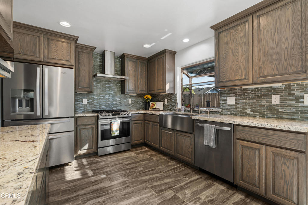 2630 Raft Lane Oxnard, CA 93035 - Photo 2 of 31 2630 Raft Kitchen 2