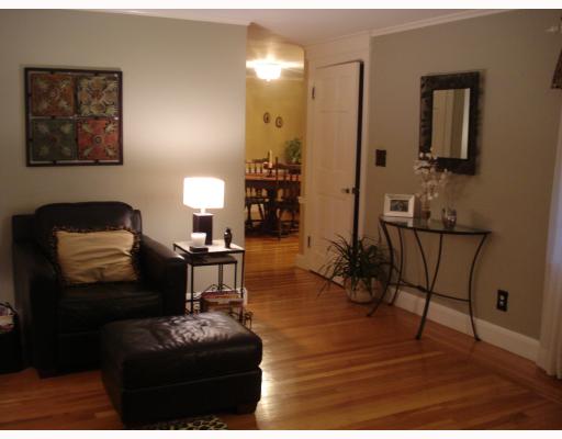 28 Hamilton Road Cranston, RI 02910 - Photo 3 of 8 Living Room.
